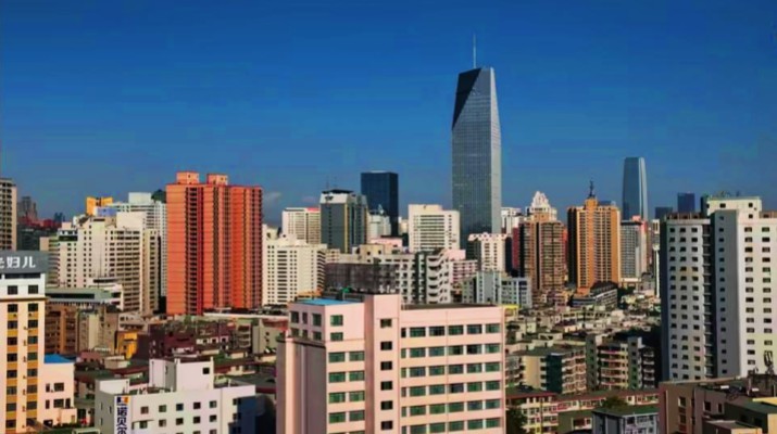 “蘭哈頓”帶火大蘭山，這個打卡攻略請收好！